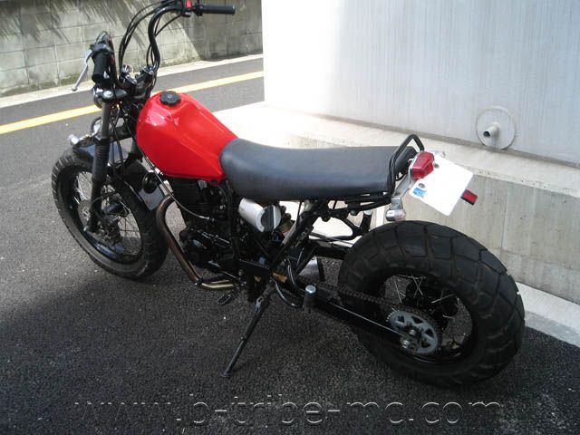 B-TRIBEは福岡のバイクショップです！！