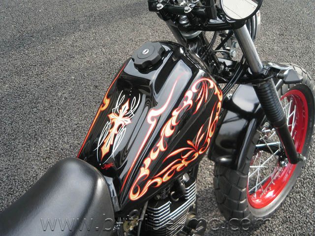 B-TRIBEは福岡のバイクショップです！！